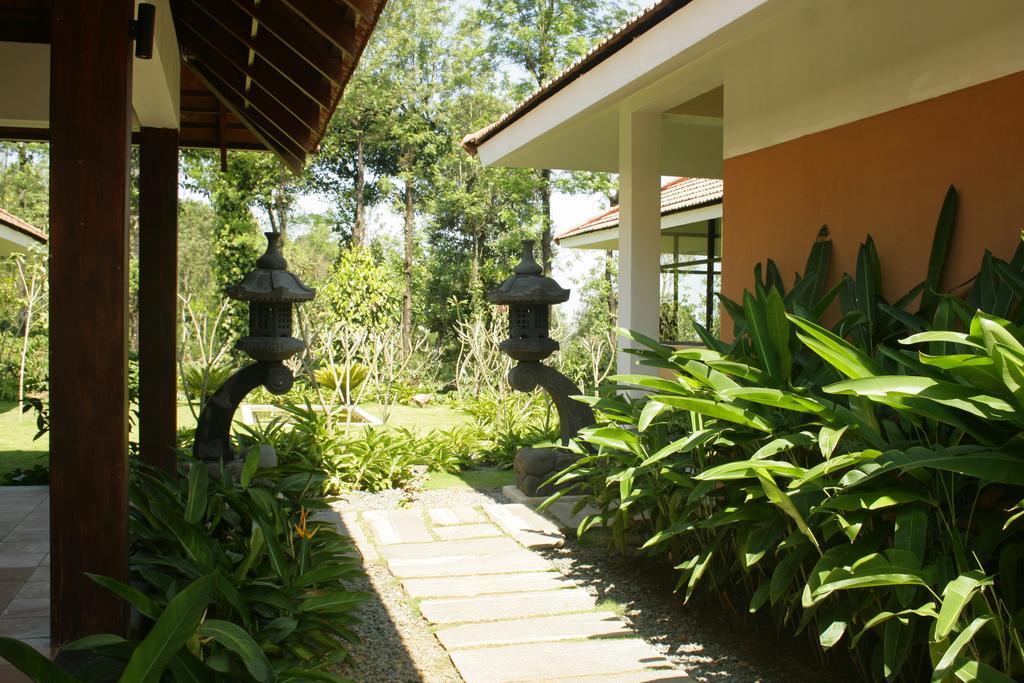 The Windflower Resort & Spa, Vythiri Wayanad Exterior foto